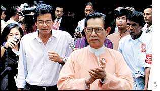 UN special envoy Razali Ismail, left, and NLD opposition member Tin Oo, front right,  Rangoon, August 2001