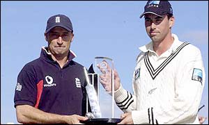 Nasser Hussain and Stephen Fleming