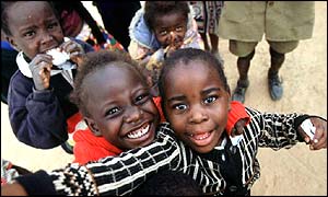 Kenyan aids orphans