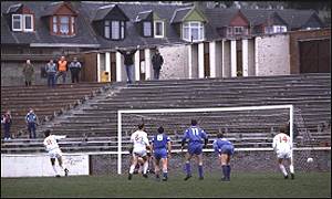 Owen Coyle scores a penalty for Clydebank at Kilbowie