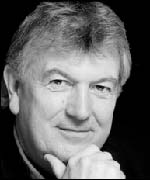Owain Arwel Hughes