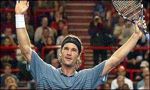 Carlos Moya