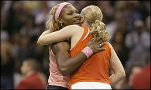 Serena Williams congratulates Kim Clijsters after losing to the Belgian
