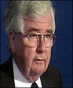 Dr Ian Bogle