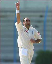 Richard Johnson celebrates dismissing Khaled Mashud
