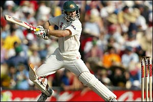 Australia need 164 to avoid the follow-on