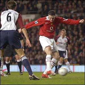 John O'Shea scores