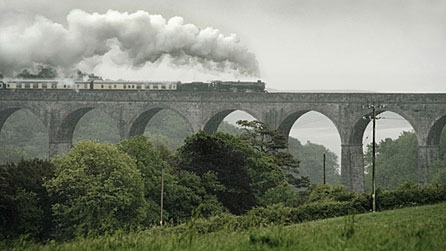 Trên Porthkerry, Y Bari