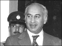 علی احمد خان کا کالم 