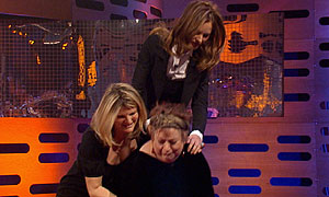 Trinny & Susannah get in a cat fight with Jo Brand