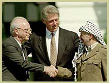 Rabin-Arafat tokalaşması tarihe geçti.
