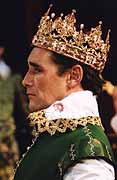 Mark Rylance plays Richard II