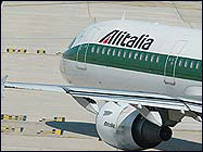 Bir Alitalia uçağı