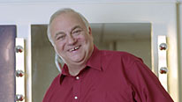 Acclaimed radio and television actor Roy Hudd returns to BBC Radio 2
