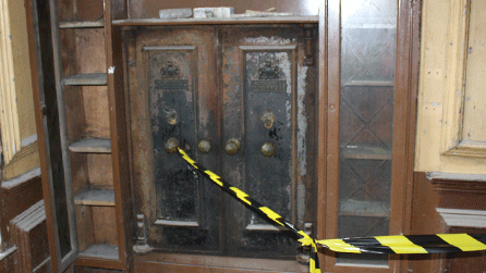 Llanelly House safe