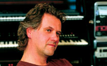 Guy Chambers