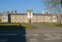 Coleg Dewi Sant