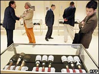 Buổi bán đấu giá rượu tại Paris
