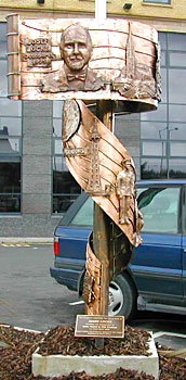 Josef Locke statue