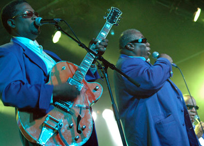 Performers on Saturday at the Cambridge Folk Festival 2005