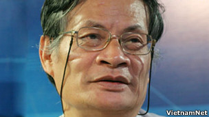 TS Nguyễn Quang A