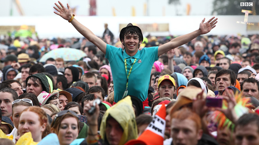 Saturday Crowd