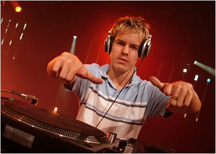 Saturday DJs