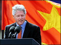 Tổng thống Clinton thăm Việt Năm năm 2000