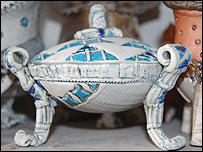 Sugar bowl