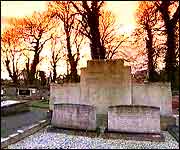Dr Cannon's grave