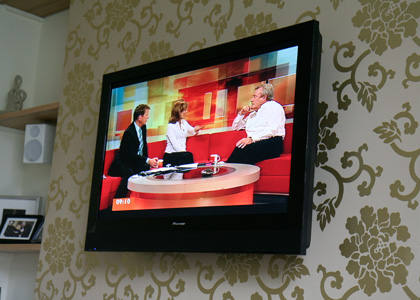 Lovely TV, shame they don't know how to work it.