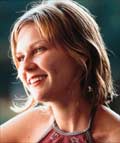 Nicole (Kirsten Dunst)
