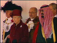 Kraliçe İkinci Elizabeth ve Suudi Arabistan Kralı Abdullah