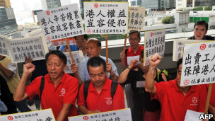 香港反对外佣享有居留权团体在高等法院外示威（30/9/2011）