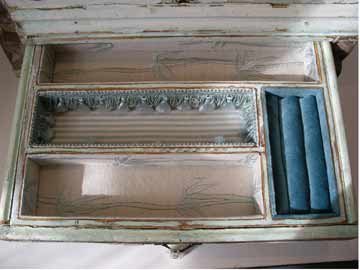 Jewellery box