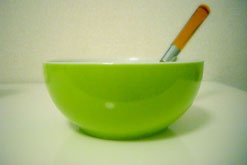 Bowl of soup. Photo by Hanataro