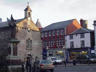 Sgwar Dinbych