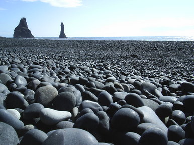 Mrdalsjkull Beach