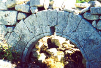 Gwaith maen, Buoux