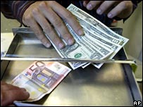 Đổi euro lấy dollar
