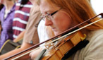 One of the text messages told fans to bring along their instruments, to create a huge interactive event.