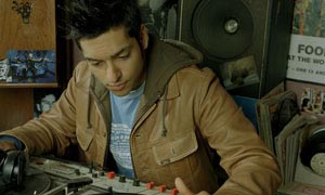 Ronny Jhutti as Kuldip