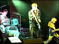 JJK at the Robin 2
