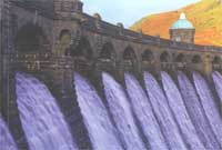Clawr y llyfr