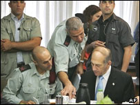 Olmert ve komutanları