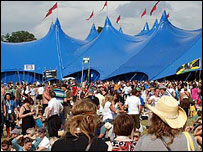 V2009 scene