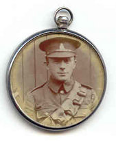 Tom Hiddleston Tom Hiddleston