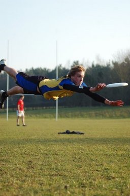 Ultimate frisbee