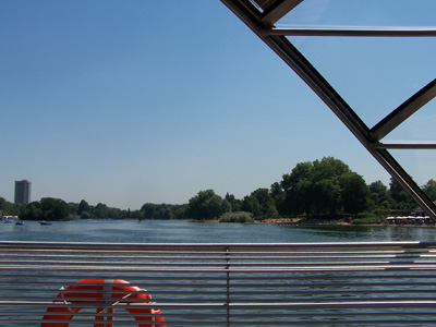 solar boat