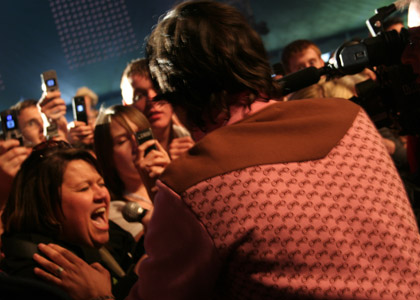 Crowd - Sunday